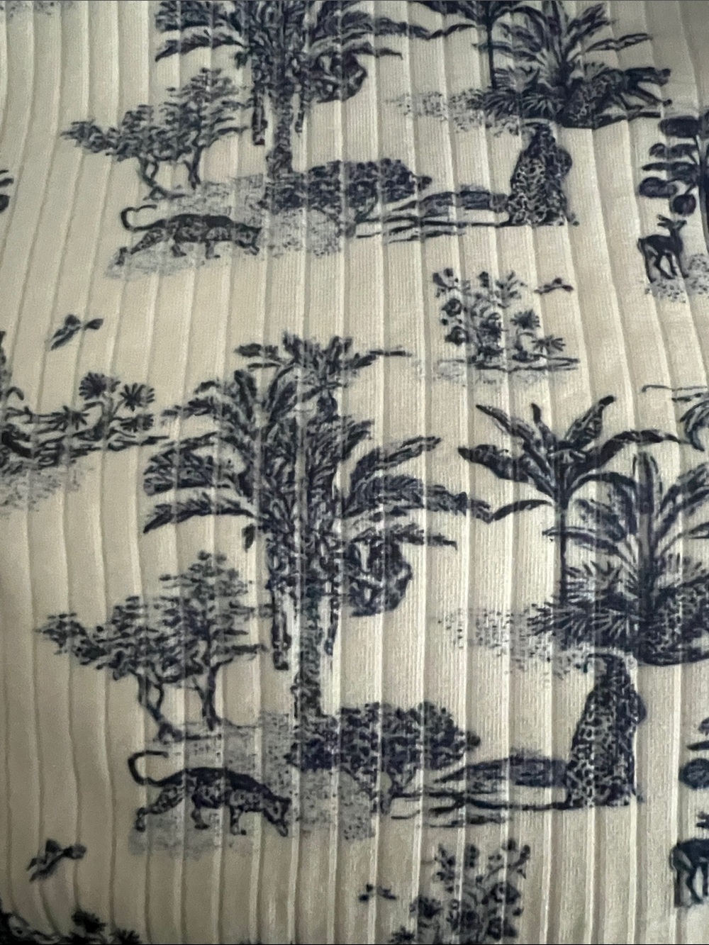 Aleeza Paris Abby Palm Toile Rib Knit Top Blue White Safari Print Small NWT - Picture 3 of 10